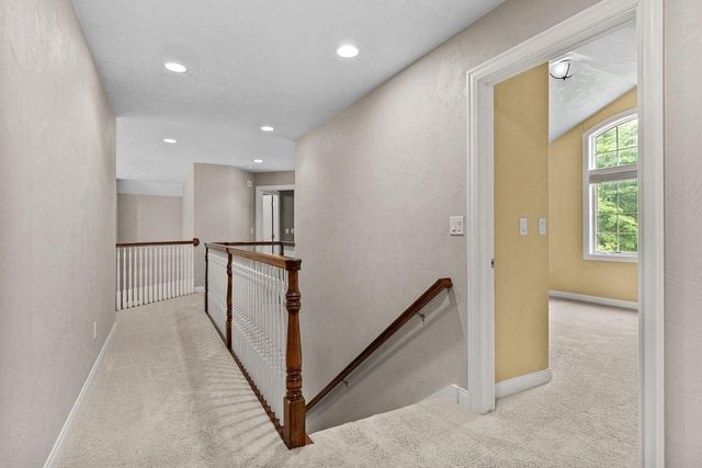 424 E TALLGRASS DRIVE, Appleton, WI 54913