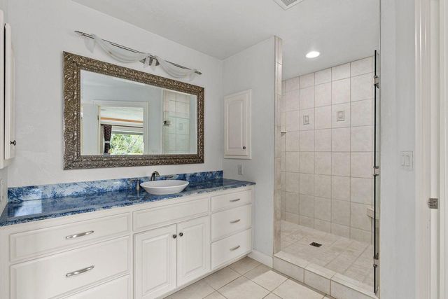 424 E TALLGRASS DRIVE, Appleton, WI 54913