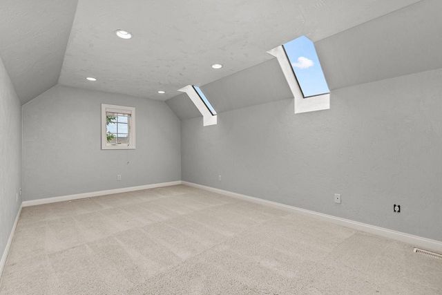 424 E TALLGRASS DRIVE, Appleton, WI 54913
