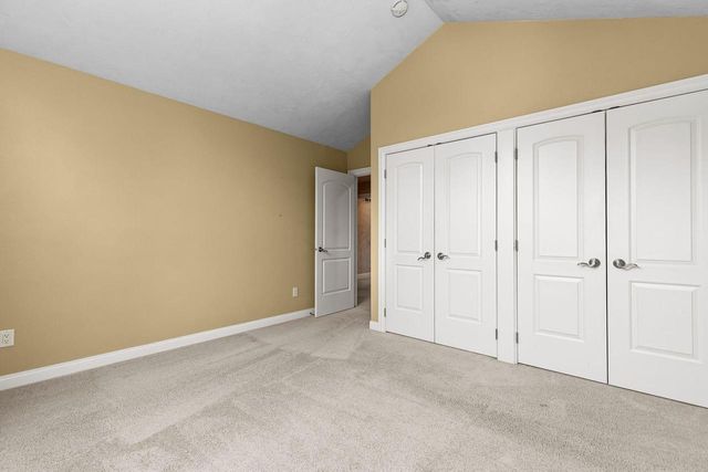 424 E TALLGRASS DRIVE, Appleton, WI 54913