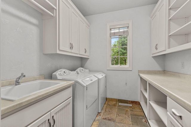424 E TALLGRASS DRIVE, Appleton, WI 54913