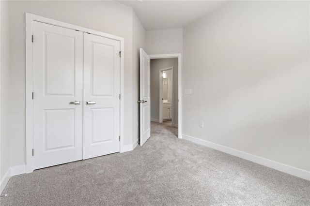 856 Woods Chapel Road, Sugar Hill, GA 30518