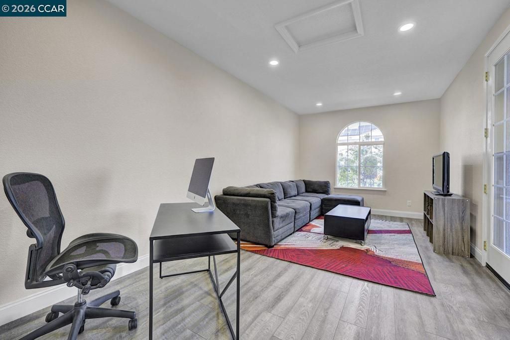 Image 16 of property listing at 3432 3432 Keystone Loop, Discovery Bay, CA 94505