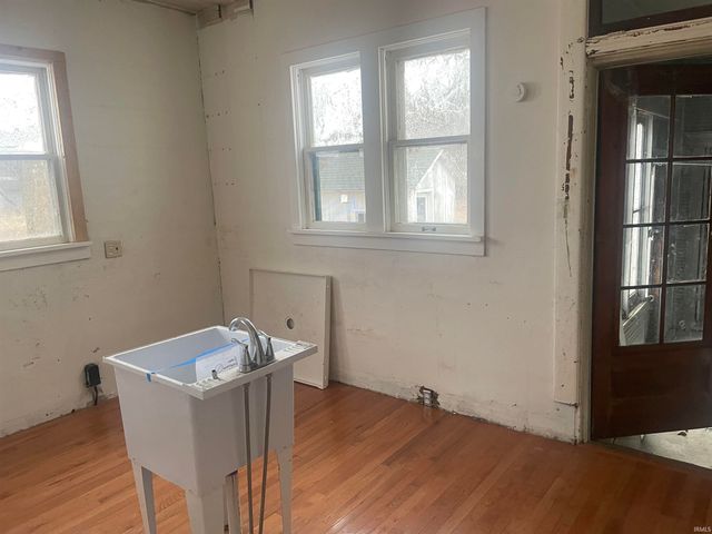 1243 E State Road 26, Frankfort, IN 46041