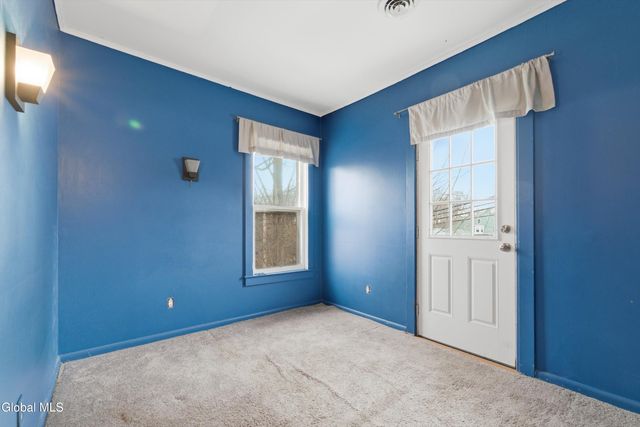 40 Ballston Avenue, Ballston Spa, NY 12020