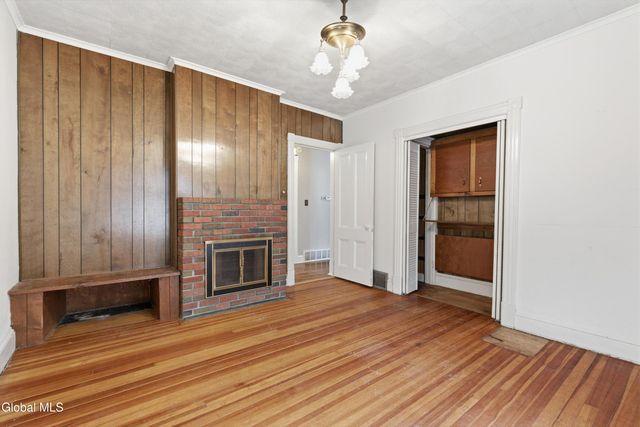 40 Ballston Avenue, Ballston Spa, NY 12020