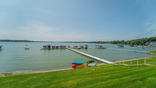 8125 Lake Shore Drive 6, Cedar Lake, IN 46303