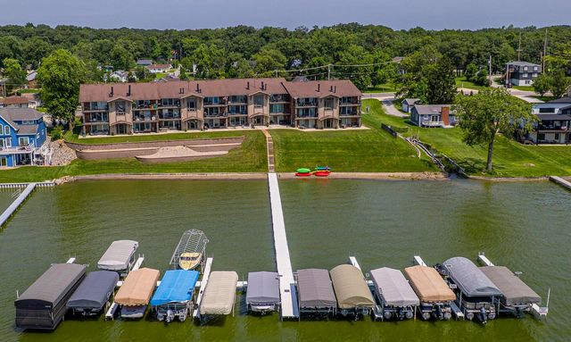 8125 Lake Shore Drive 6, Cedar Lake, IN 46303