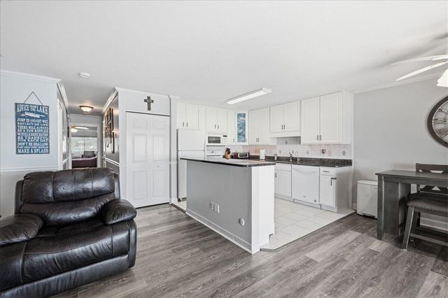 8125 Lake Shore Drive 6, Cedar Lake, IN 46303