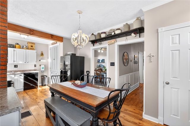 722 8th St., Irwin, PA 15642