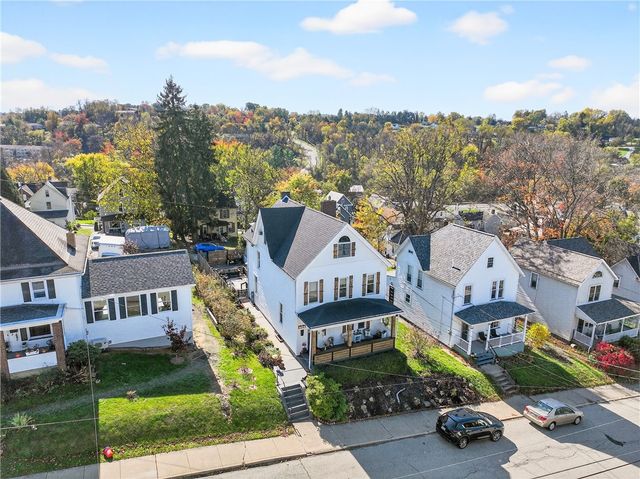 722 8th St., Irwin, PA 15642