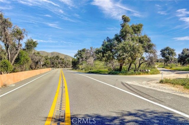 1 Decker Canyon Road, Rancho Mission Viejo, CA 92530