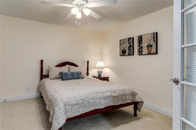 5002 W 143rd Terrace, Leawood, KS 66224