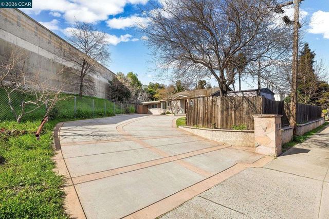4820 4820 Blum Rd, Martinez, CA 94553