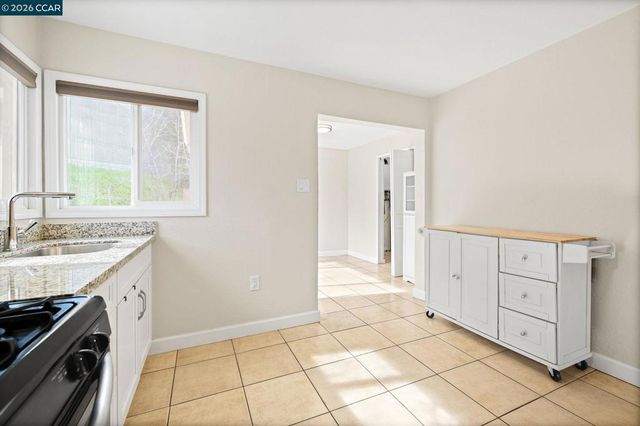 4820 4820 Blum Rd, Martinez, CA 94553