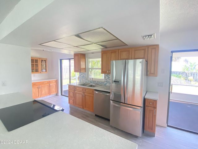 12 Ocean Crest Drive, Ormond Beach, FL 32176