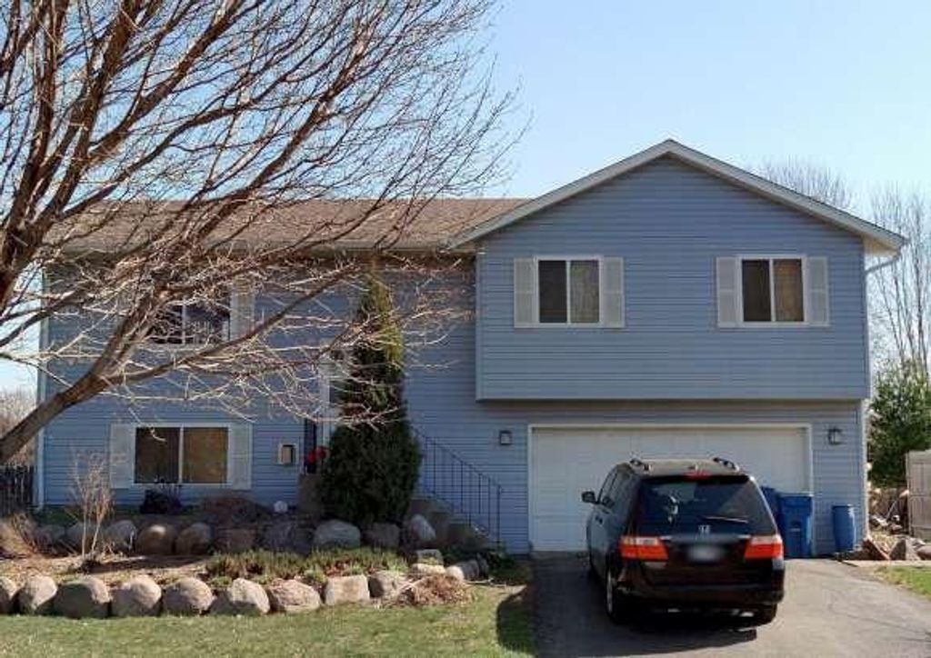 17314 Idlewood Way, Lakeville, MN 55044