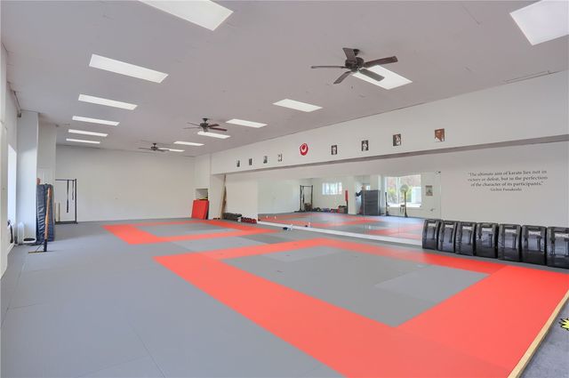 115 W Main St, Evans City Boro, PA 16033