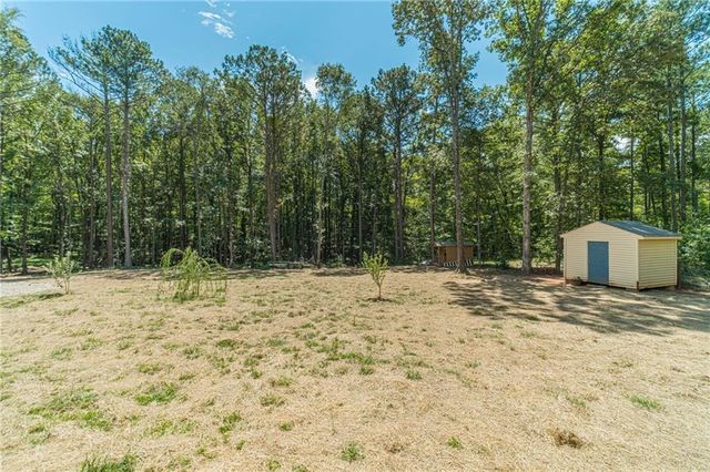 246 Azalea Farms Road, Social Circle, GA 30025