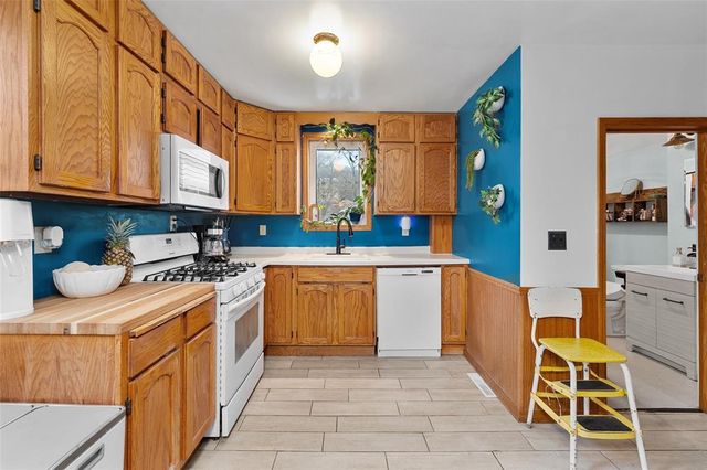 506 Pitt Street, Eau Claire, WI 54703