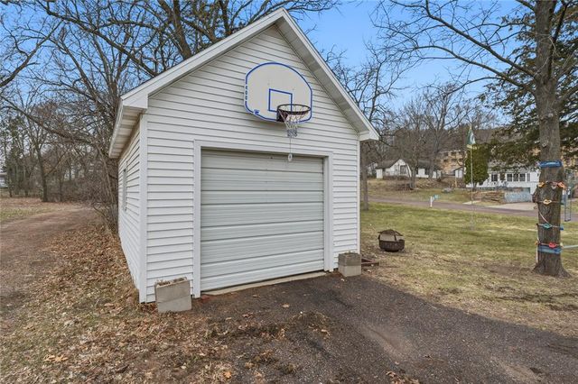 506 Pitt Street, Eau Claire, WI 54703