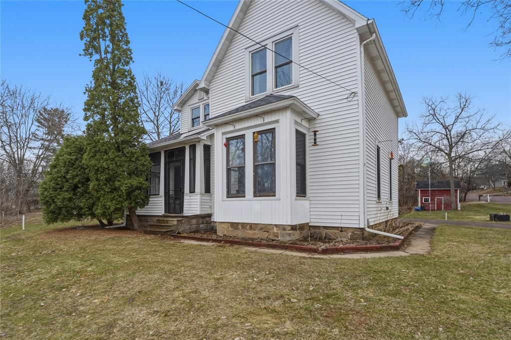 506 Pitt Street, Eau Claire, WI 54703