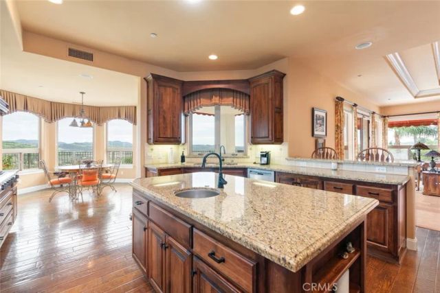 2328 Dos Lomas, Fallbrook, CA 92028