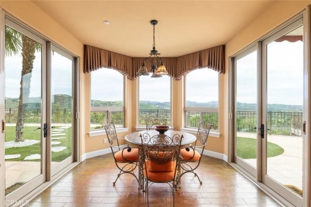 2328 Dos Lomas, Fallbrook, CA 92028