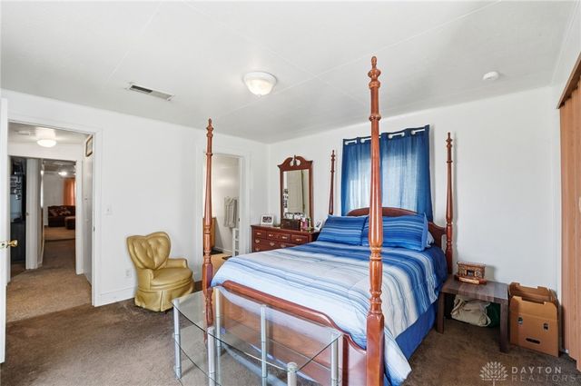 225 W Fosters Maineville Road, Maineville, OH 45039