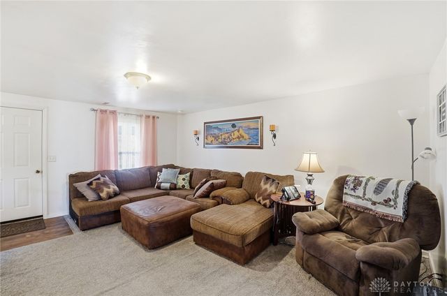 225 W Fosters Maineville Road, Maineville, OH 45039