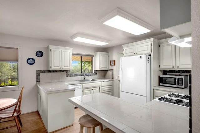 2264 Lost Ln, Placerville, CA 95667