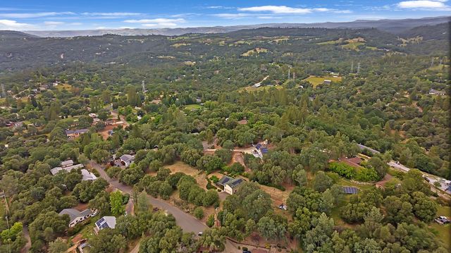 2264 Lost Ln, Placerville, CA 95667