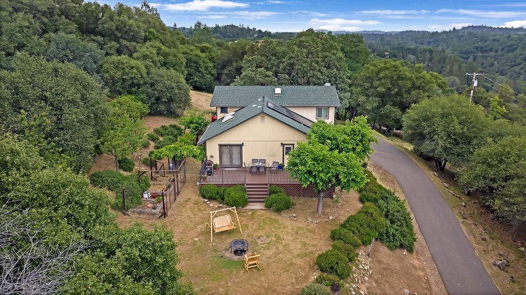 2264 Lost Ln, Placerville, CA 95667