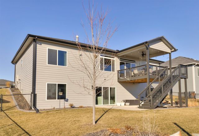 1112 NE 22nd Street, Grimes, IA 50111