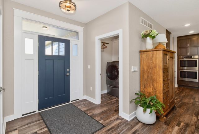 1112 NE 22nd Street, Grimes, IA 50111