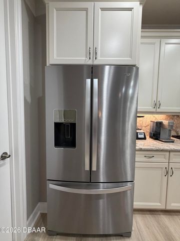 257 Hang Loose Way, Daytona Beach, FL 32124