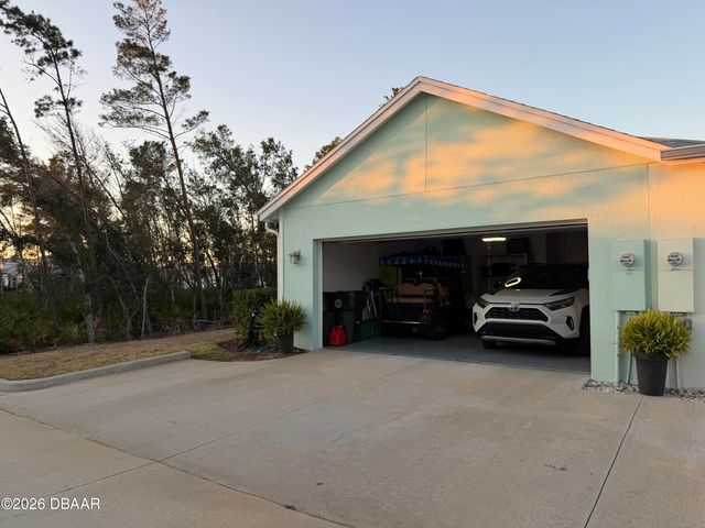 257 Hang Loose Way, Daytona Beach, FL 32124