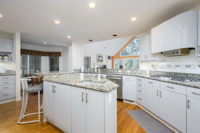 91 Winding Oak Dr, Okatie, SC 29909