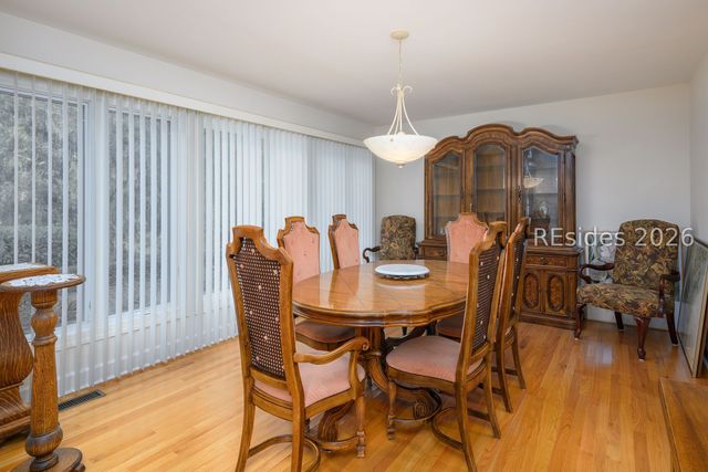 91 Winding Oak Dr, Okatie, SC 29909