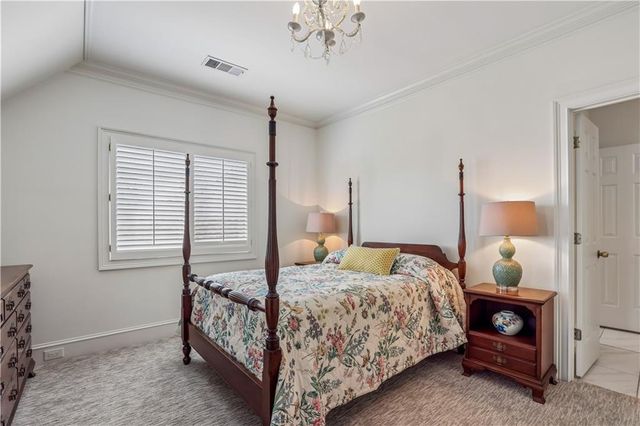 5298 Brookelake Drive, Dunwoody, GA 30338