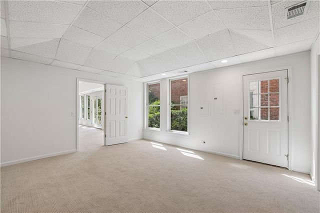 5298 Brookelake Drive, Dunwoody, GA 30338
