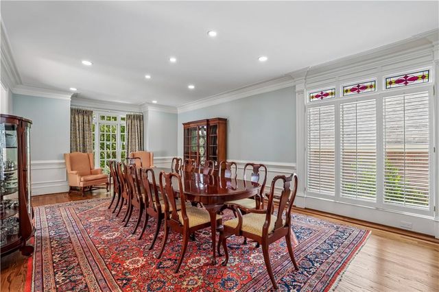 5298 Brookelake Drive, Dunwoody, GA 30338