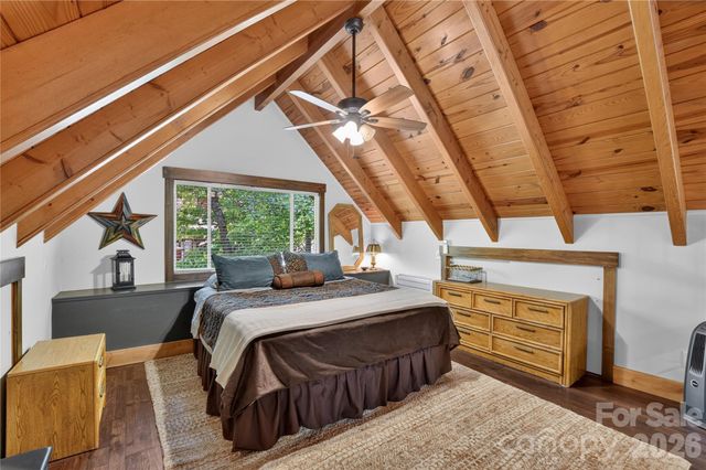 196 Fern Loop, Lake Lure, NC 28746