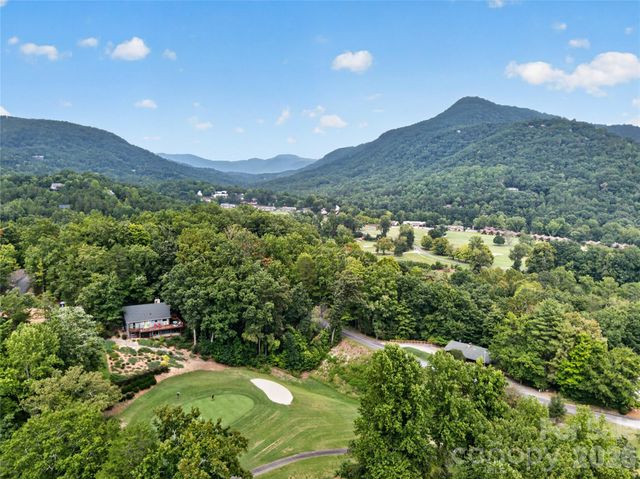 196 Fern Loop, Lake Lure, NC 28746