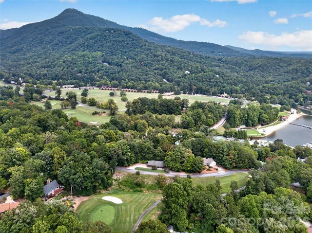 196 Fern Loop, Lake Lure, NC 28746