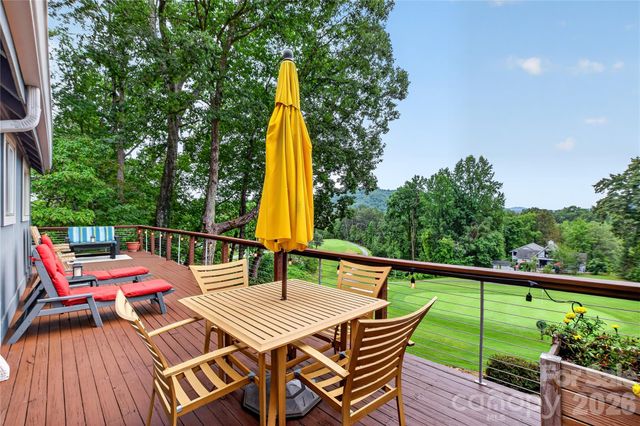 196 Fern Loop, Lake Lure, NC 28746