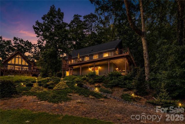 196 Fern Loop, Lake Lure, NC 28746