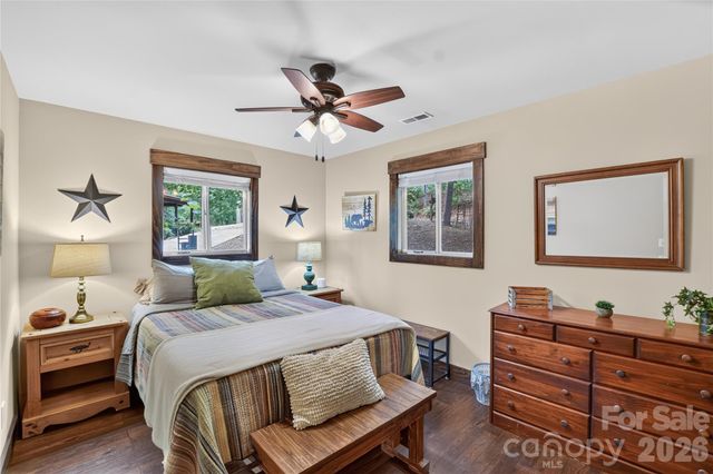 196 Fern Loop, Lake Lure, NC 28746