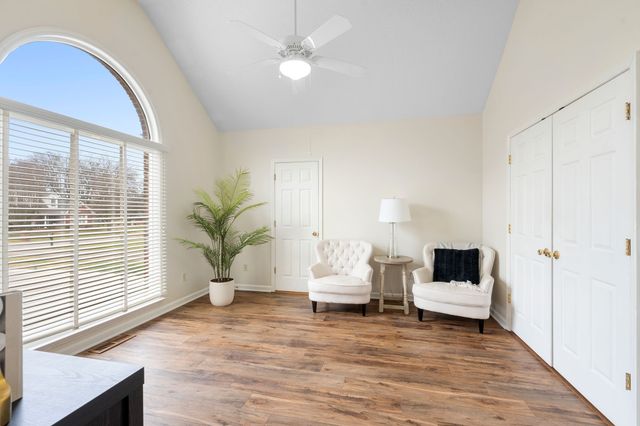 103 Laurelwood Dr, Shelbyville, TN 37160