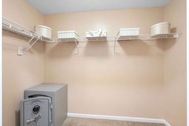 103 Laurelwood Dr, Shelbyville, TN 37160